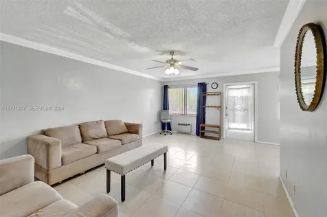 1012 SW 11th Street Hallandale Beach FL 33009