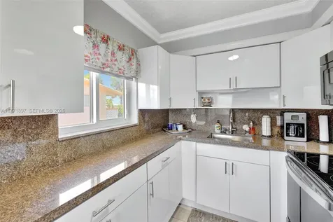 1012 SW 11th Street Hallandale Beach FL 33009