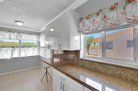 1012 SW 11th Street Hallandale Beach FL 33009