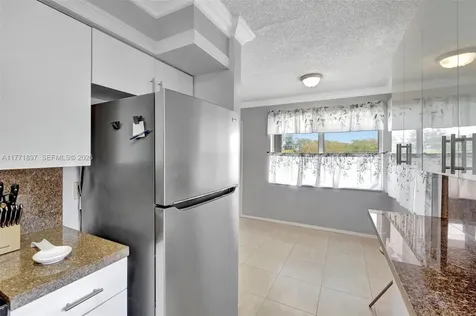 1012 SW 11th Street Hallandale Beach FL 33009