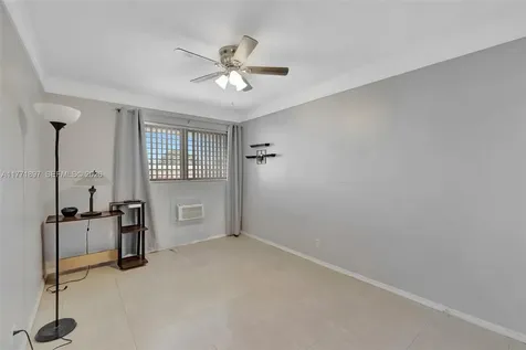 1012 SW 11th Street Hallandale Beach FL 33009
