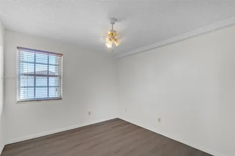 8403 SW 209th Street Cutler Bay FL 33189