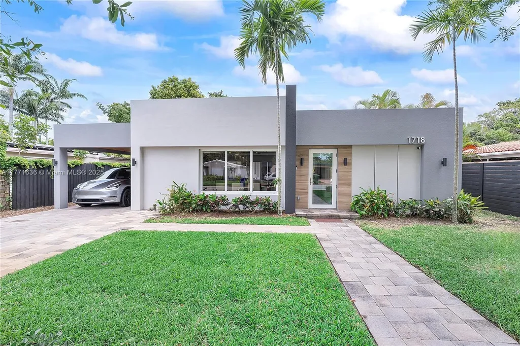 1718 N Victoria Park Road Fort Lauderdale FL 33305