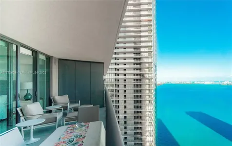 650 NE 32nd Street Miami FL 33137