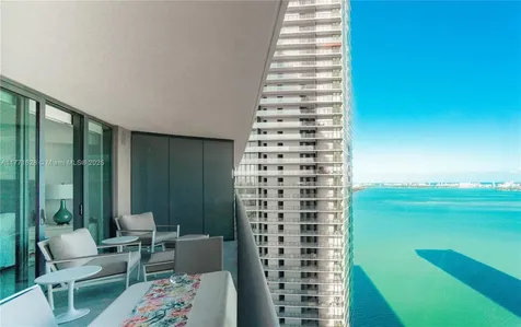 650 NE 32nd Street Miami FL 33137