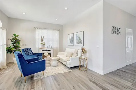 18305 NW 12th Street Pembroke Pines FL 33029