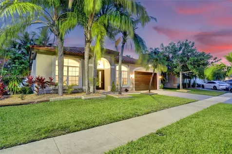 18305 NW 12th Street Pembroke Pines FL 33029