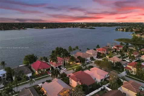 18305 NW 12th Street Pembroke Pines FL 33029