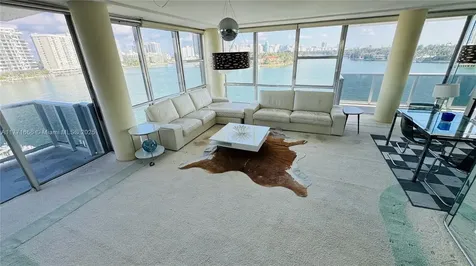 900 Bay Drive Miami Beach FL 33141