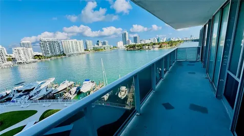 900 Bay Drive Miami Beach FL 33141