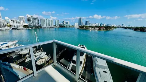 900 Bay Drive Miami Beach FL 33141