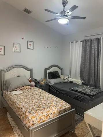 11540 SW 9th Court Pembroke Pines FL 33025
