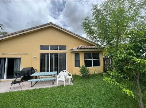 11540 SW 9th Court Pembroke Pines FL 33025