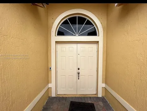 11540 SW 9th Court Pembroke Pines FL 33025