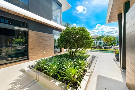 621 Riviera Isle Drive Fort Lauderdale FL 33301