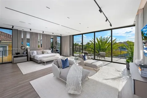 621 Riviera Isle Drive Fort Lauderdale FL 33301