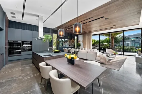 621 Riviera Isle Drive Fort Lauderdale FL 33301