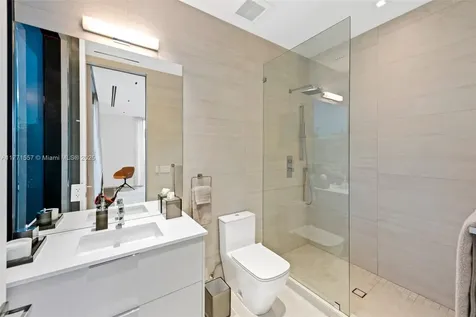 621 Riviera Isle Drive Fort Lauderdale FL 33301