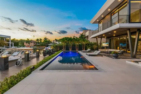 621 Riviera Isle Drive Fort Lauderdale FL 33301