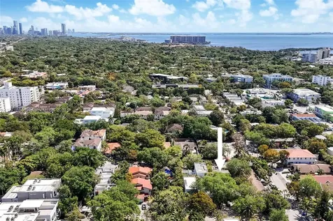 2960 Whitehead Street Miami FL 33133