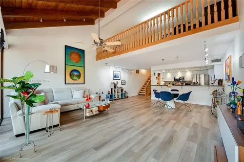 8613 SW 80th Court Miami FL 33143