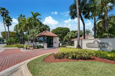 8613 SW 80th Court Miami FL 33143