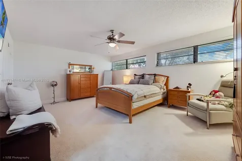 8613 SW 80th Court Miami FL 33143