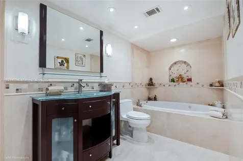 8613 SW 80th Court Miami FL 33143