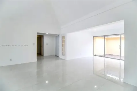 5209 Buttonwood Court Tamarac FL 33319