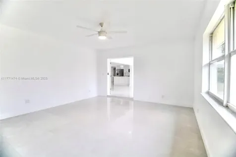 5209 Buttonwood Court Tamarac FL 33319