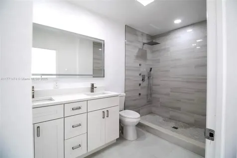 5209 Buttonwood Court Tamarac FL 33319