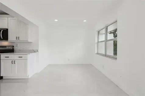 5209 Buttonwood Court Tamarac FL 33319