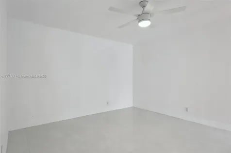 5209 Buttonwood Court Tamarac FL 33319