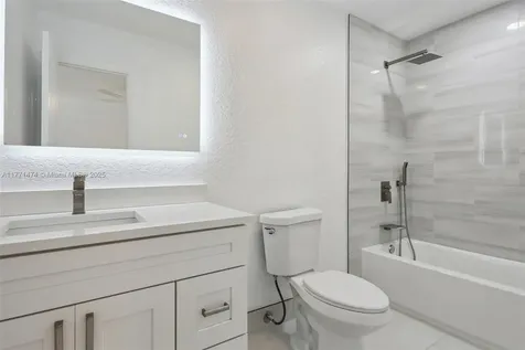 5209 Buttonwood Court Tamarac FL 33319