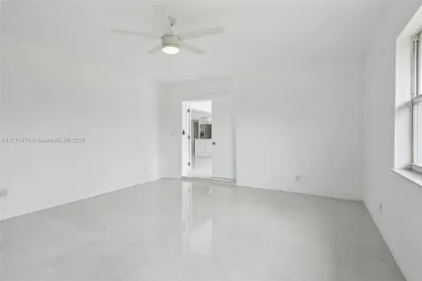 5209 Buttonwood Court Tamarac FL 33319