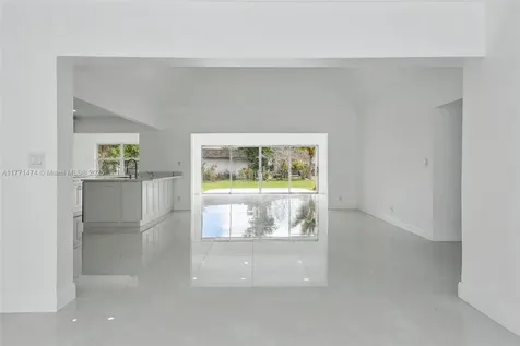 5209 Buttonwood Court Tamarac FL 33319