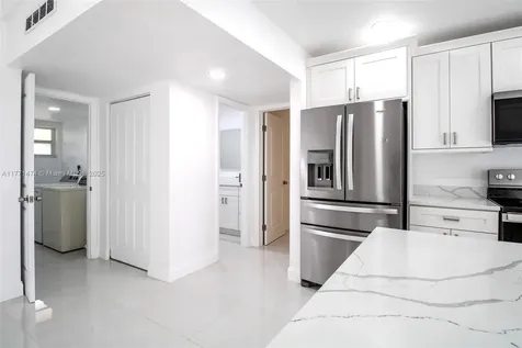 5209 Buttonwood Court Tamarac FL 33319