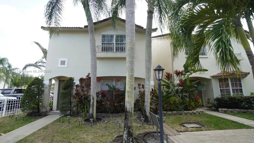 500 NW 108th Terrace Pembroke Pines FL 33026