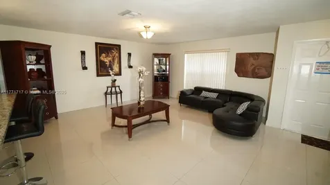 500 NW 108th Terrace Pembroke Pines FL 33026