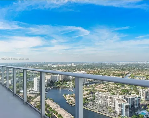 4010 S Ocean Drive Hollywood FL 33019