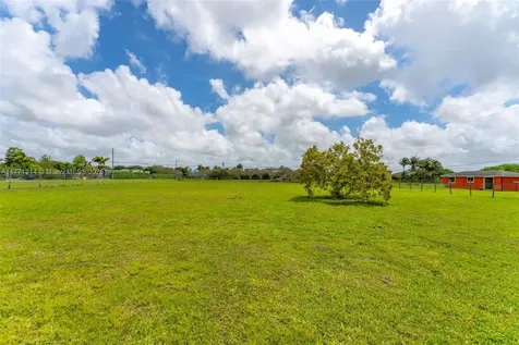 21670 SW 240th Street Homestead FL 33031