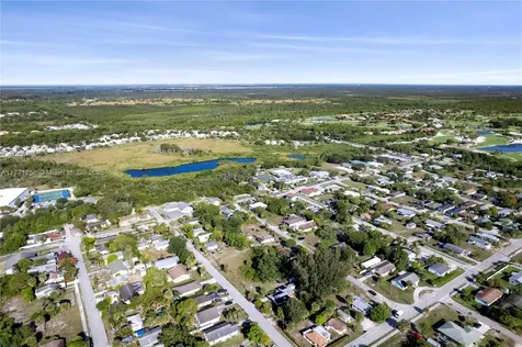 8506 SE Eucalyptus Hobe Sound FL 33455