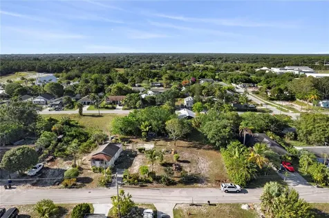 8506 SE Eucalyptus Hobe Sound FL 33455