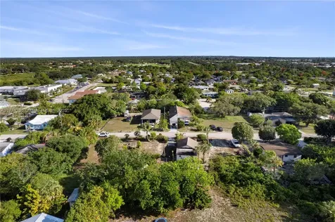 8506 SE Eucalyptus Hobe Sound FL 33455