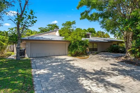 2765 NE 35th Drive Fort Lauderdale FL 33308