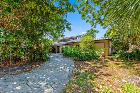2765 NE 35th Drive Fort Lauderdale FL 33308