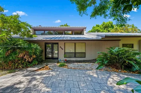 2765 NE 35th Drive Fort Lauderdale FL 33308