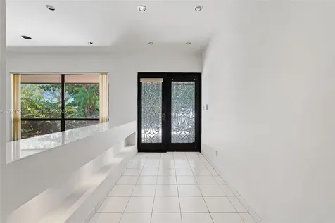 2765 NE 35th Drive Fort Lauderdale FL 33308