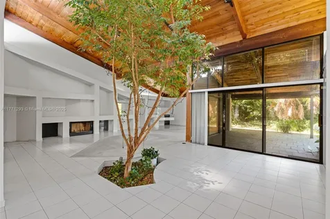 2765 NE 35th Drive Fort Lauderdale FL 33308