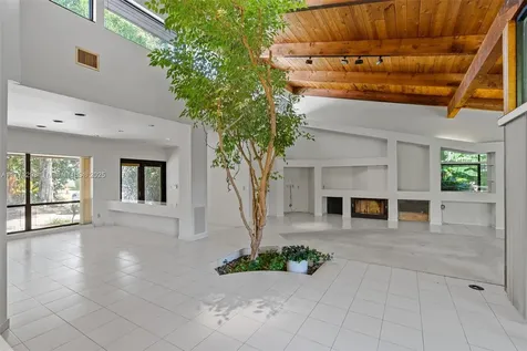 2765 NE 35th Drive Fort Lauderdale FL 33308